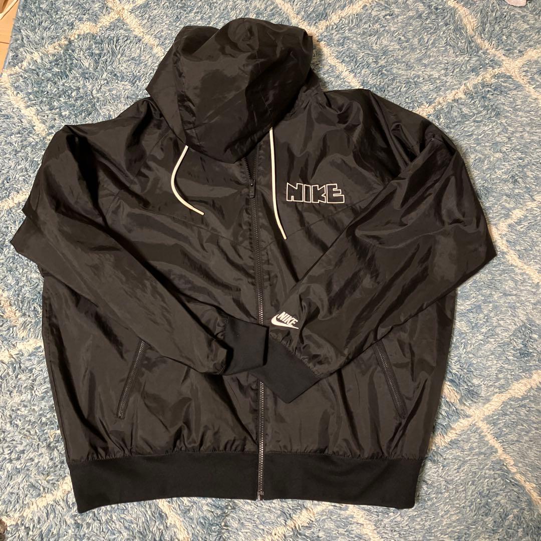 NIKE フード付きウィンドブレーカー XXL ブラック　春秋ジャンバー