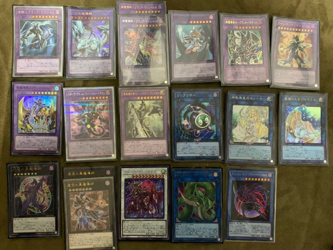 遊戯王引退　青眼、ブラックマジシャン、三幻神ホルスデッキ　クオシク、プリシク