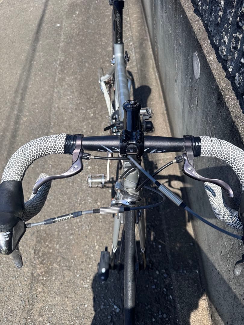 あああ　GIANT TCR ロードバイク　105