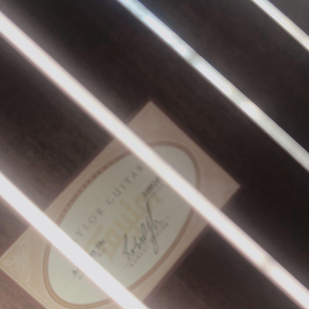 Taylor ギター　academy 10e