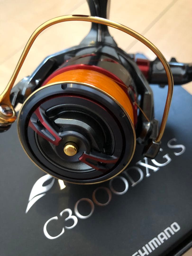 シマノ19BBX テクニウムファイアブラッドC3000DXG S左ハンドル