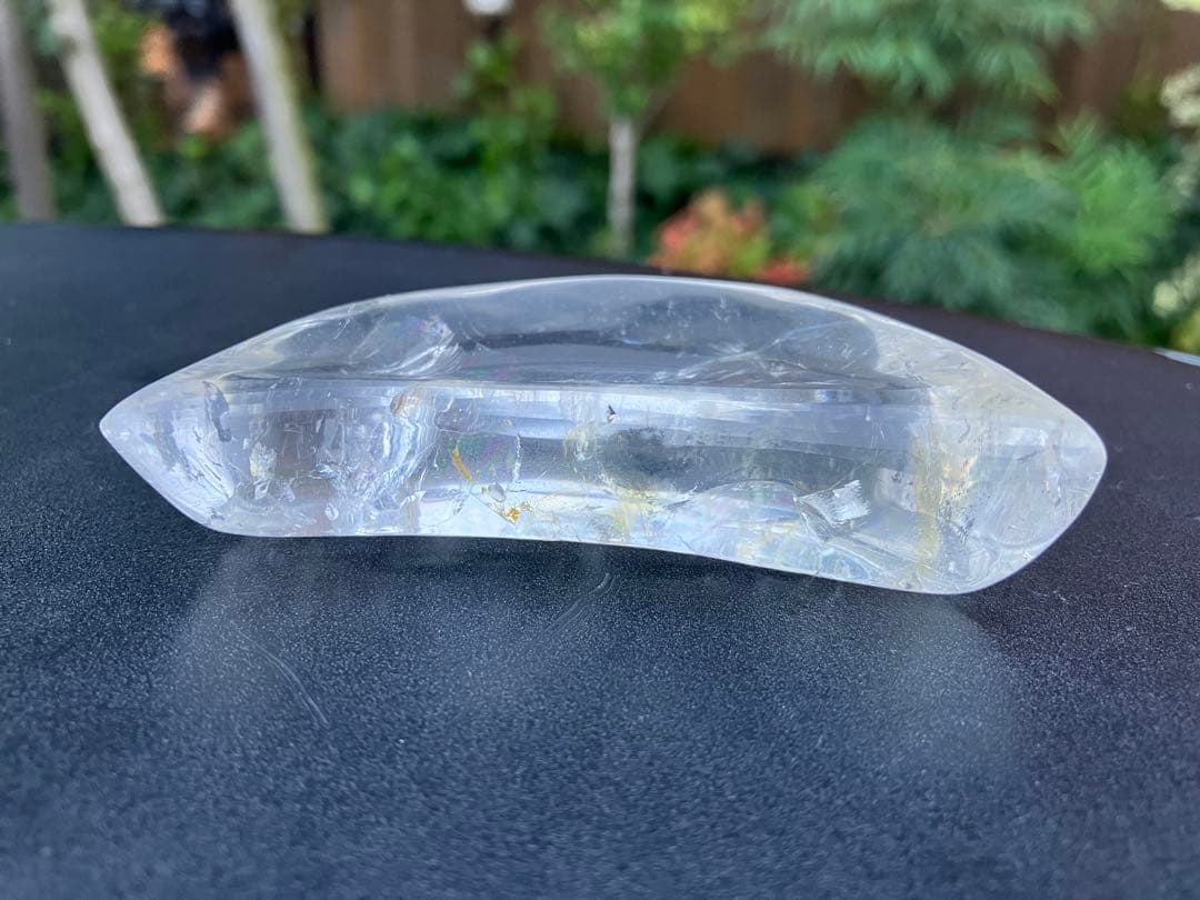 水晶　三日月　モチーフ　トレー　虹入り