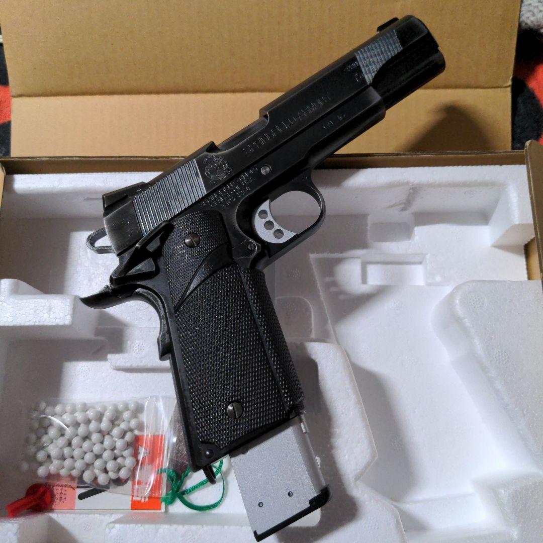 ウエスタンアームズ　MEWピストル