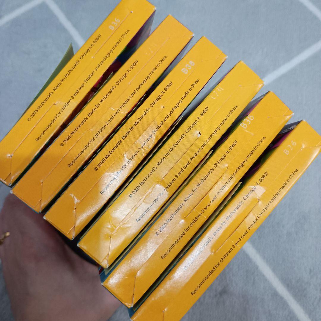 マクドナルド アメリカ ハッピーミール 缶 紙モノ コンプリートセット