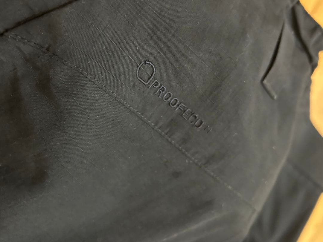 Haglöfs ブラック スノーボードウェア