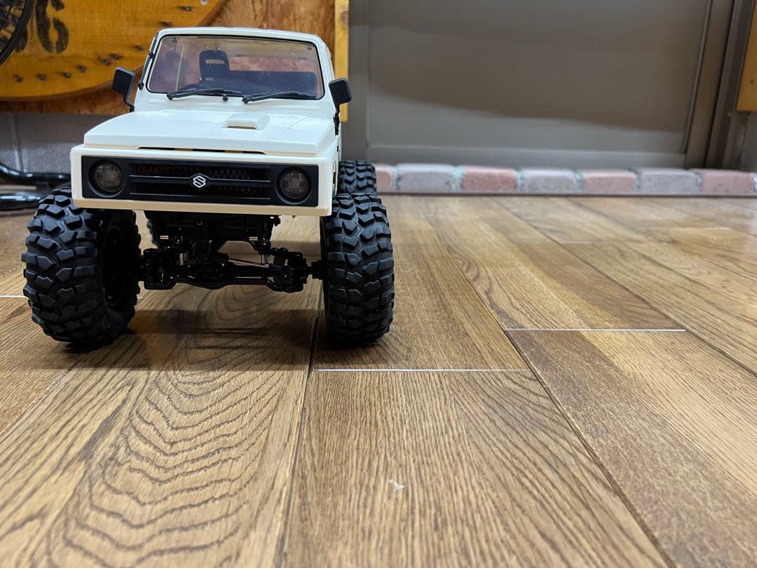 WPL JAPAN スズキ ジムニー ラジコン C-74 リフトアップ　深リム