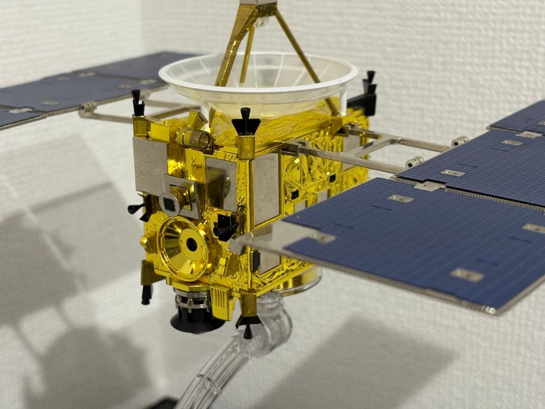大人の超合金　小惑星探査機はやぶさ