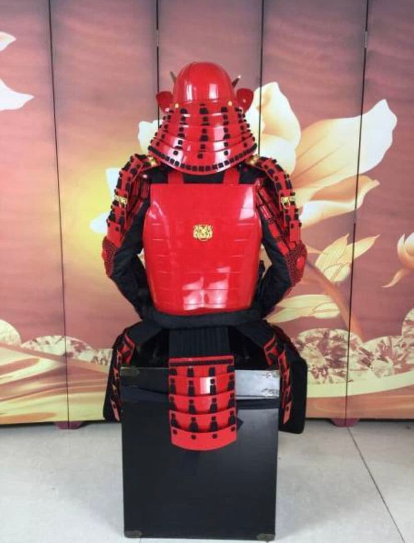 赤　鉄製武具　甲冑　等身大　着用可能　鎧　新品