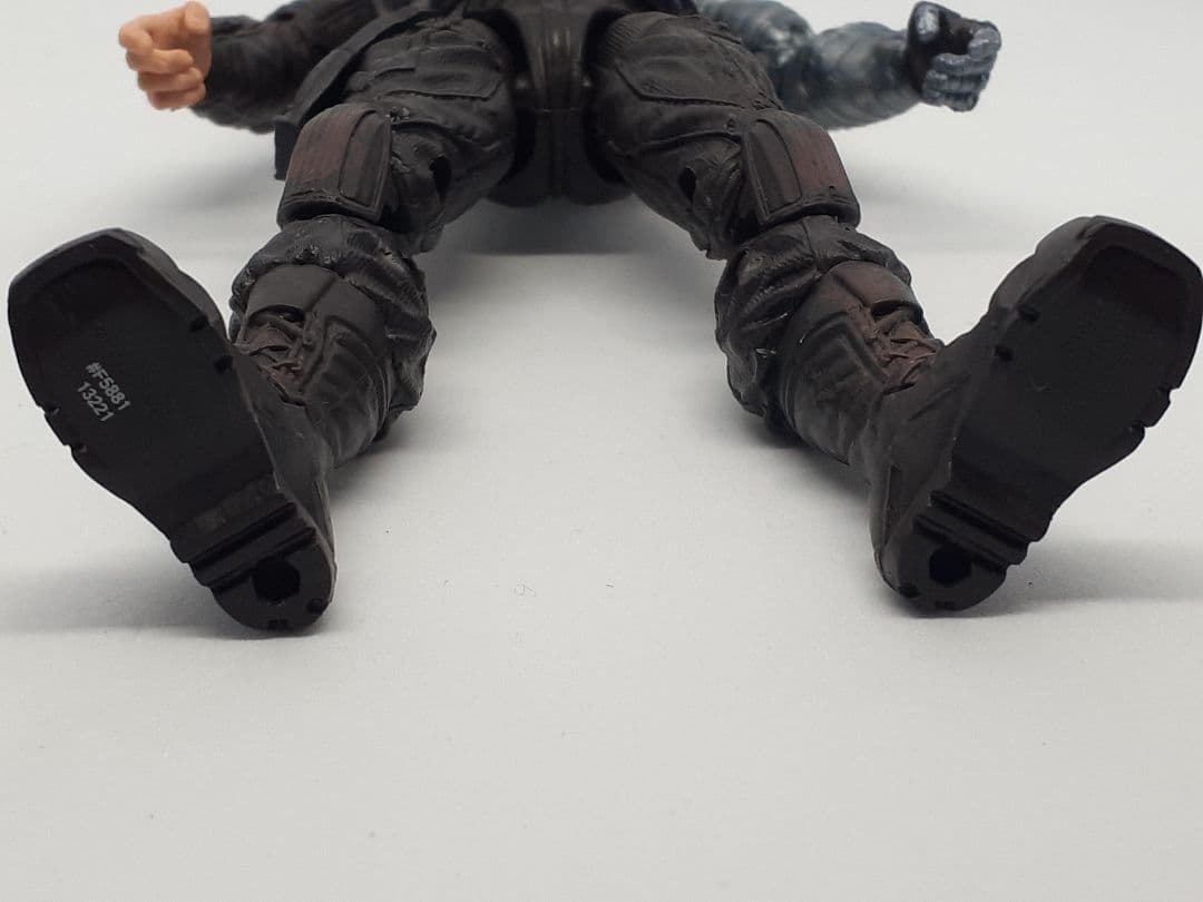 マーベルレジェンド　ウィンターソルジャー/バッキー・バーンズ　現状品