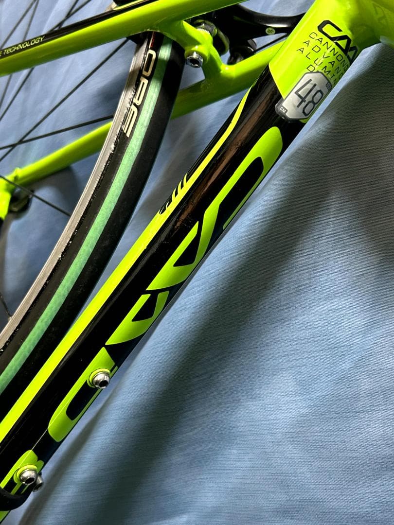 引取り大阪　Cannondale ロードバイクフレーム ネオンイエロー