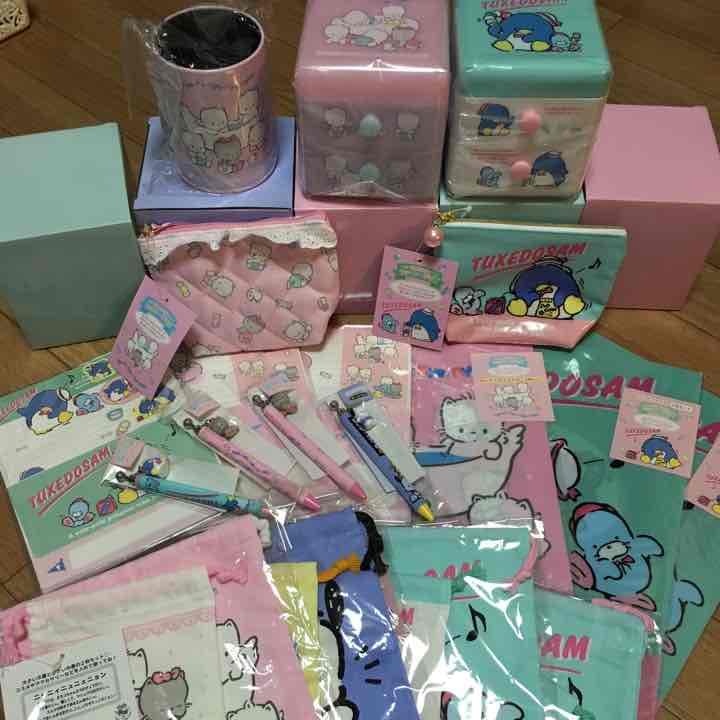 サンリオグッズ ポチャッコ タキシードサム フレッシュパンチ チアリーチャム