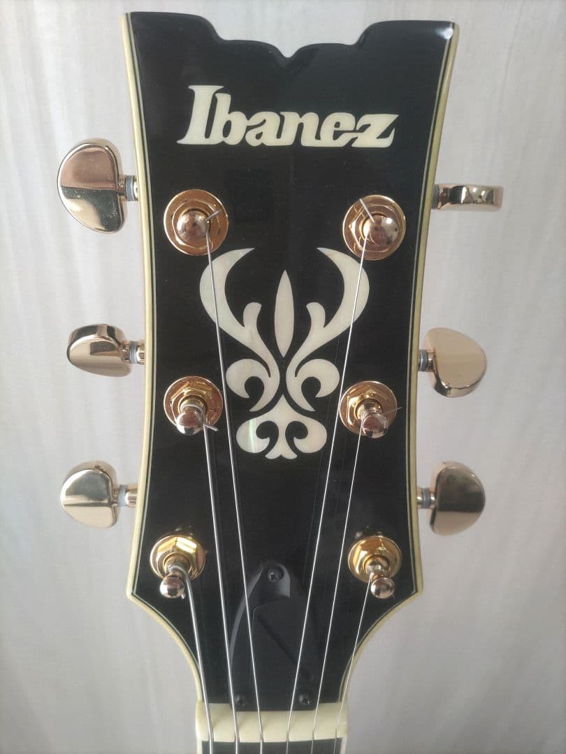 美品 Ibanez フルアコ AMH90-BK