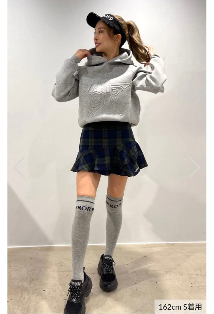 ミラーナイン　フード付きパーカー グレー