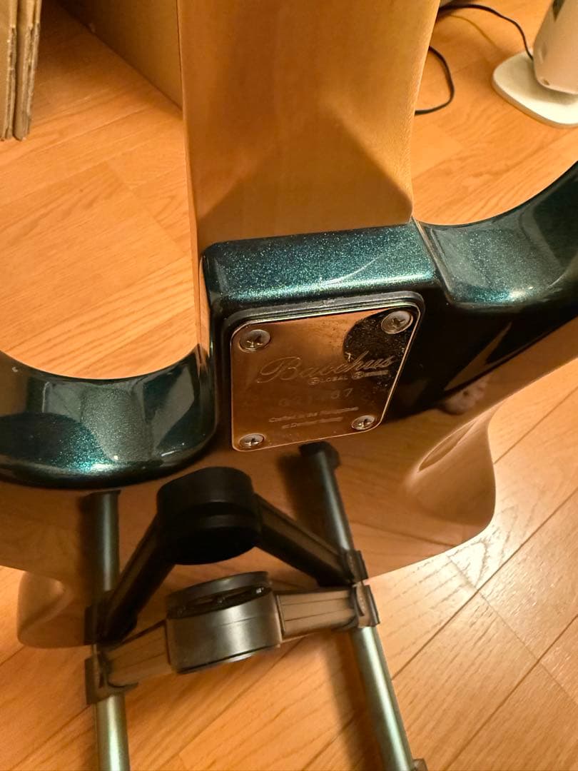 Bacchus WL-434 エレキベース