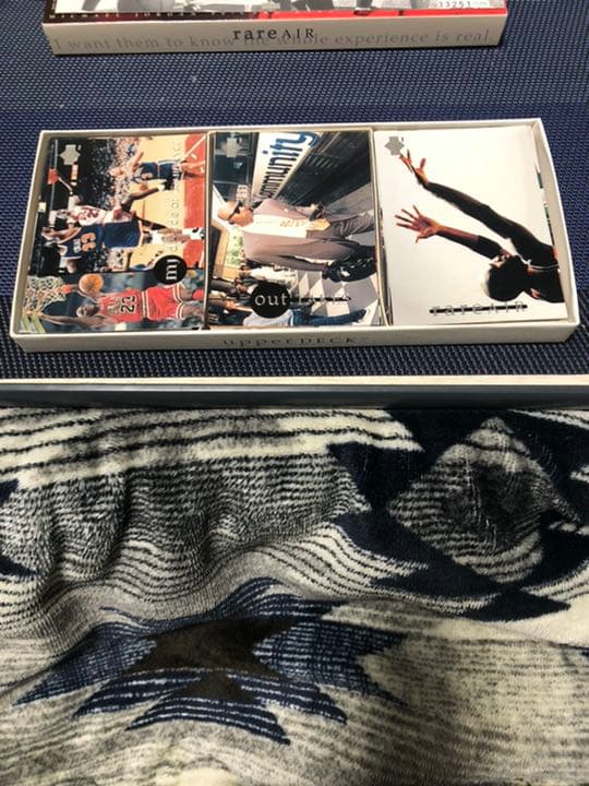 マイケルジョーダンrareAIR カード90枚入り　シリアルナンバー入り