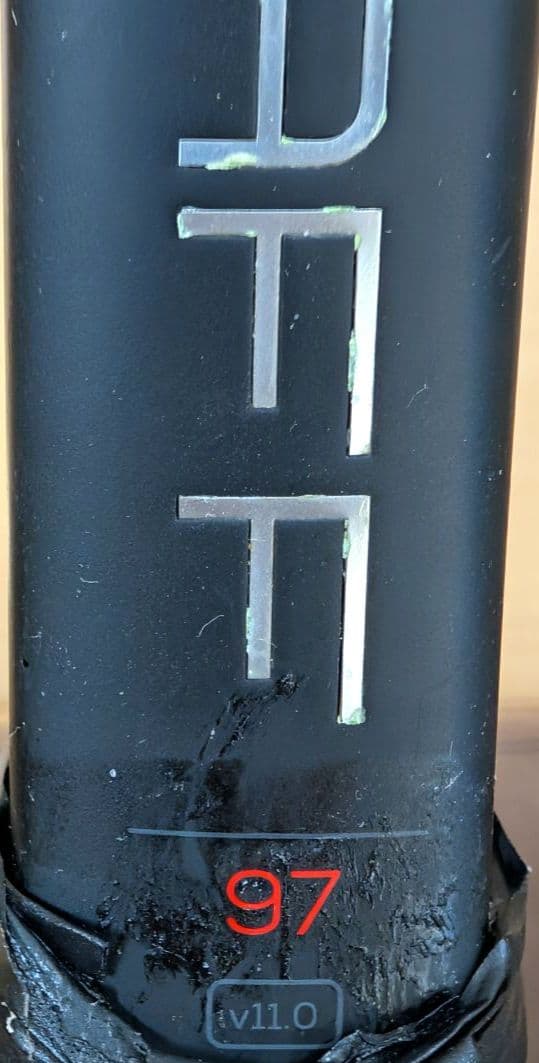 Wilson PRO STAFF 97 v11.0 G2 コントロール重視