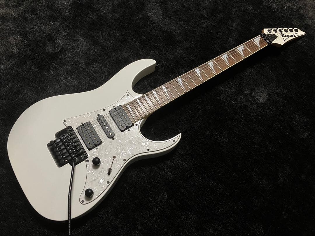 Ibanez RG350DXZ エレキギター 白