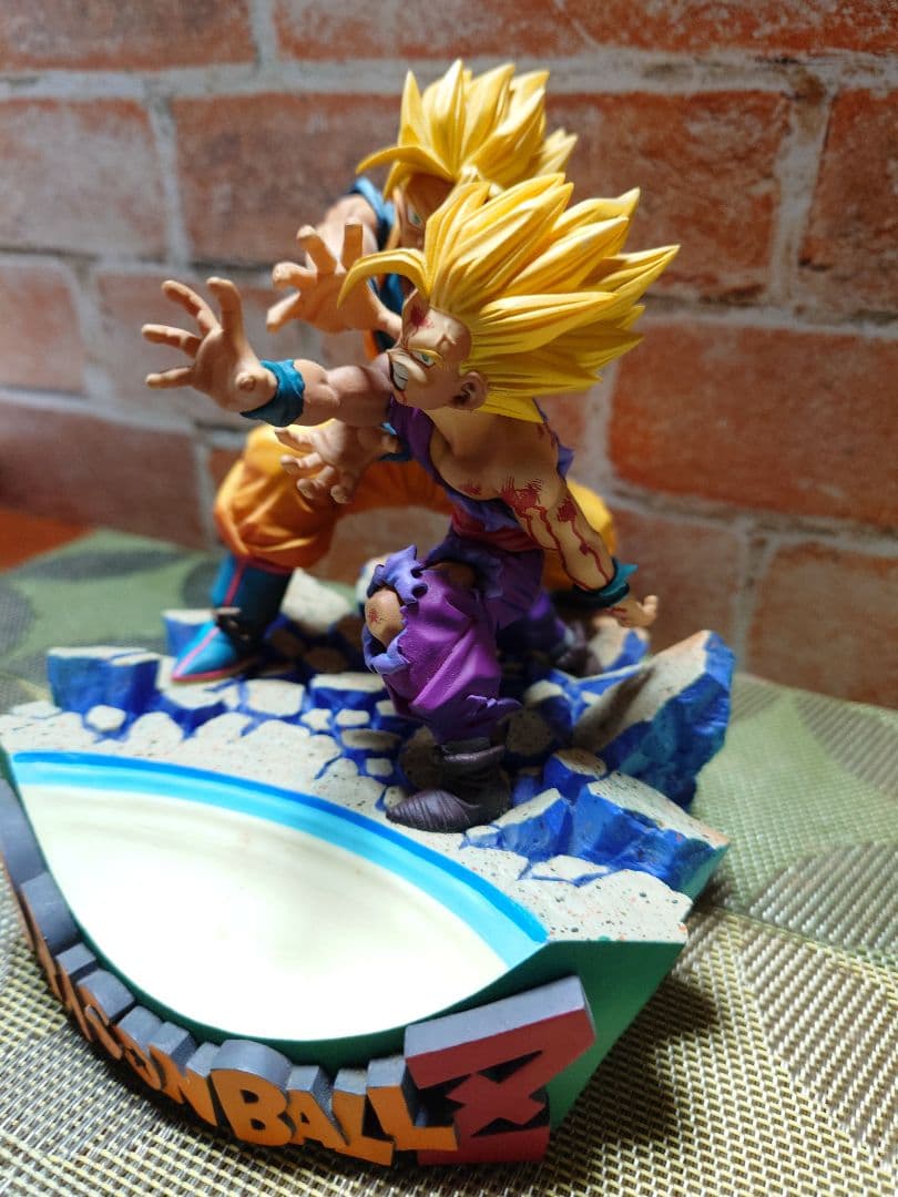 ドラゴンボールZ フィギュア 孫悟空 孫悟飯