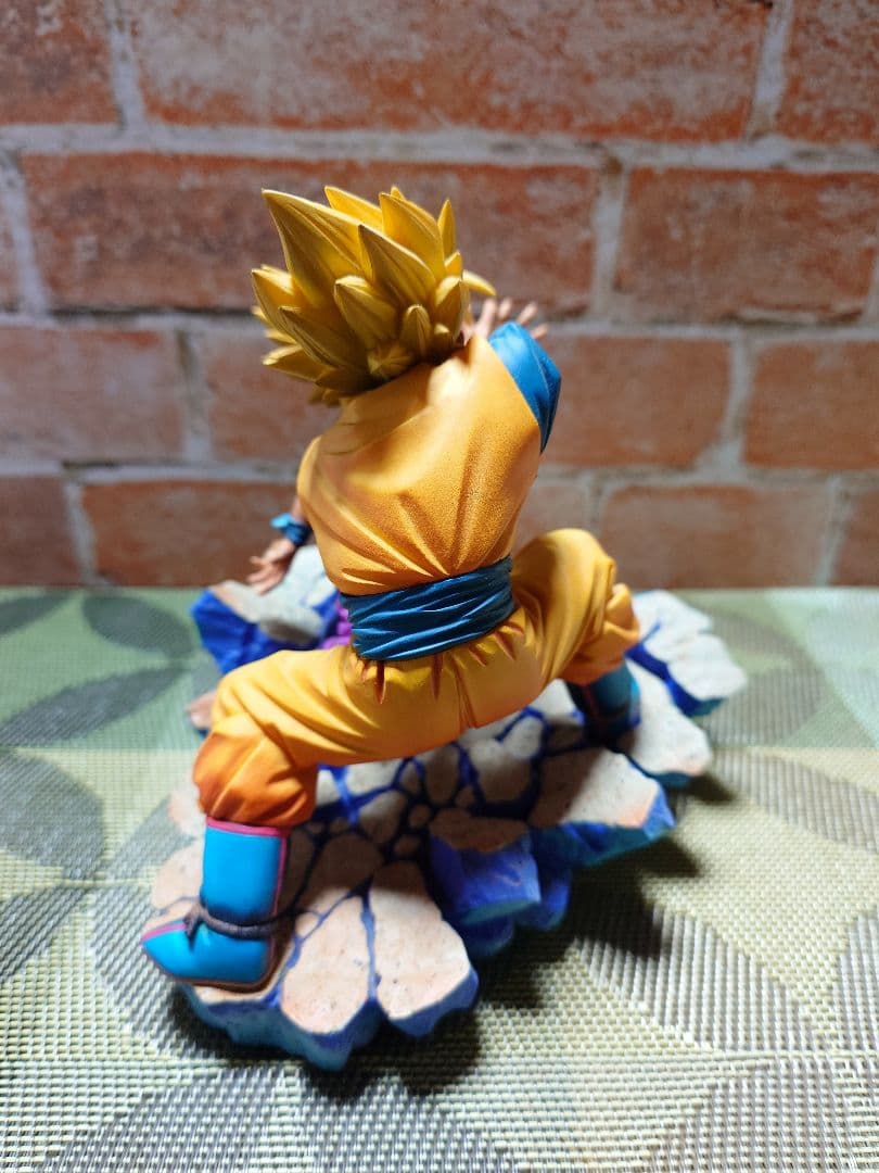 ドラゴンボールZ フィギュア 孫悟空 孫悟飯