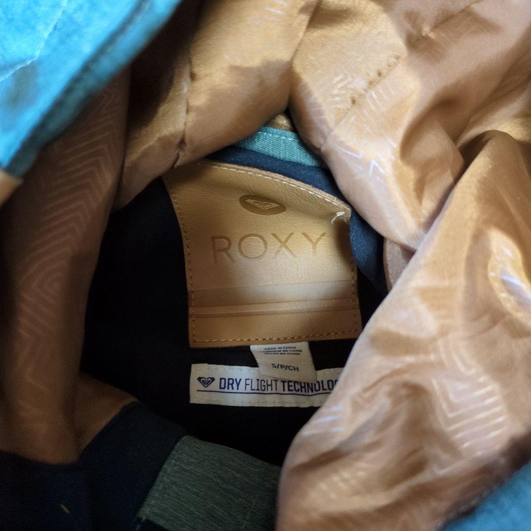 【美品】ROXY　スノボウェア　セットアップ　上下　Ｓ