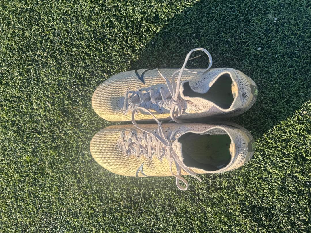 マーキュリアルヴェイパー13 ベージュ 27cm FG