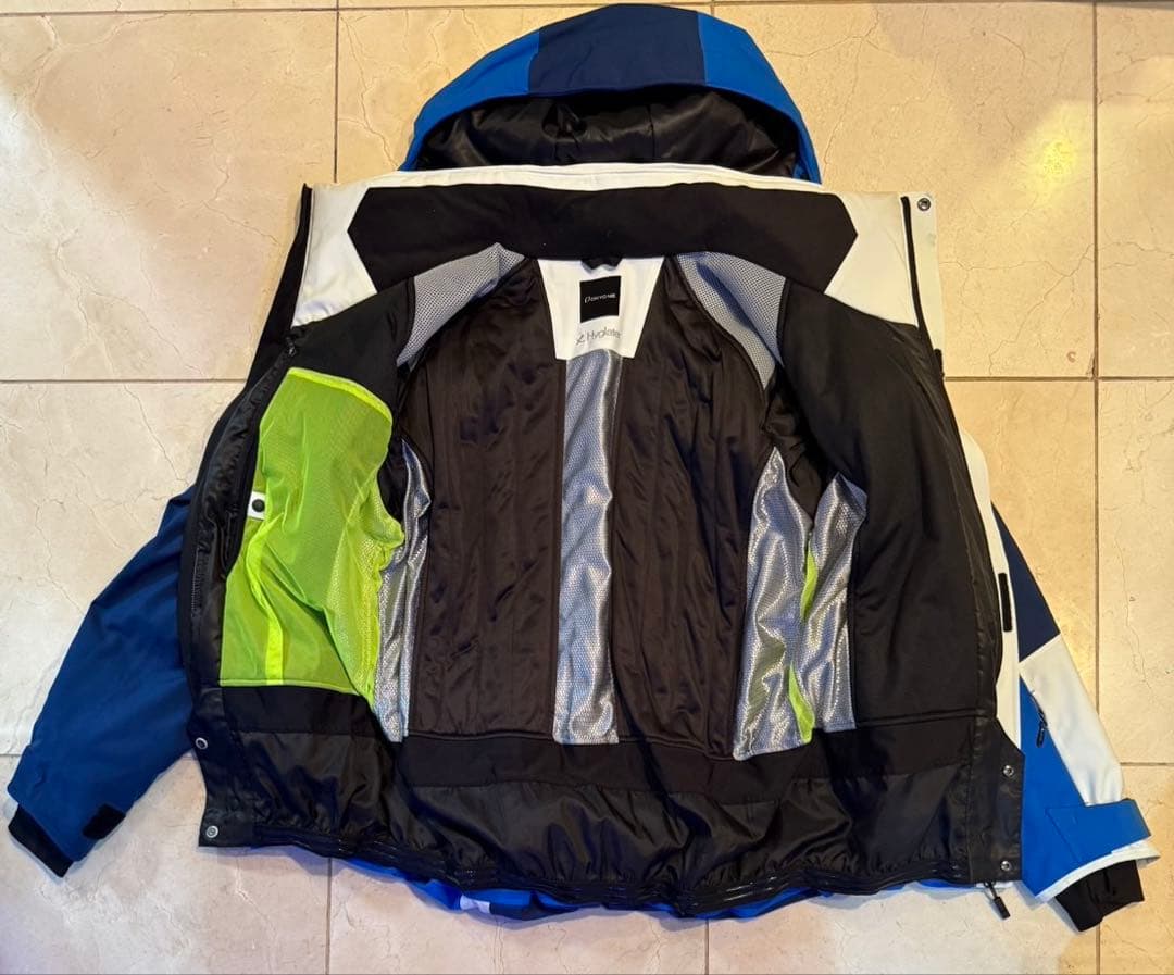 2024-2025オンヨネ、サロモンチームウェア