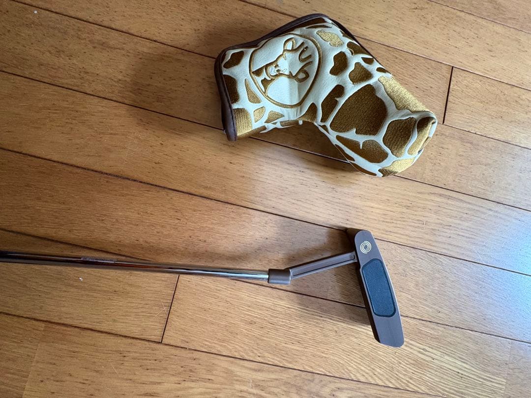 Odyssey A1-One Giraffe Beam DW パター33インチ