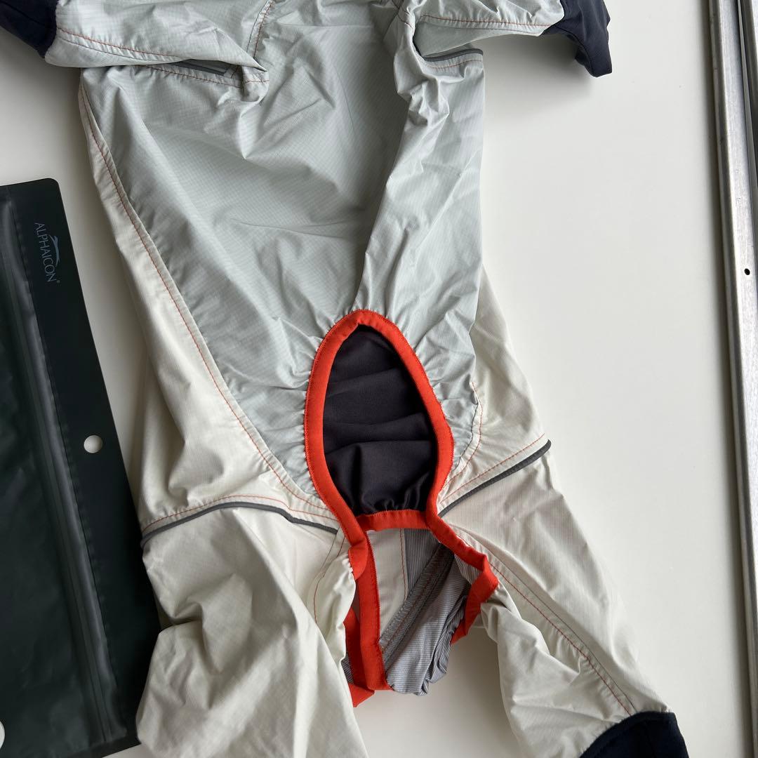 新品未使用ALPHAICON RAIN DOG GUARD 犬用レインコート　Ｌ