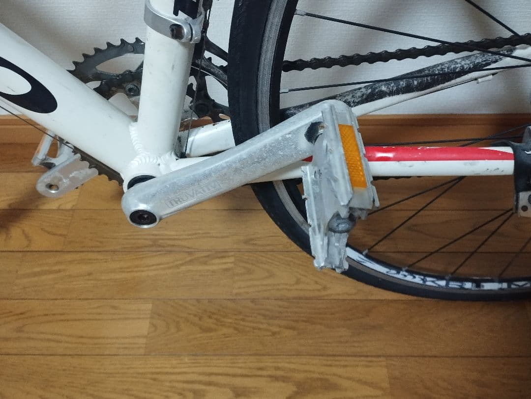 BASSO Devil ロードバイク ― アルミ＋カーボン