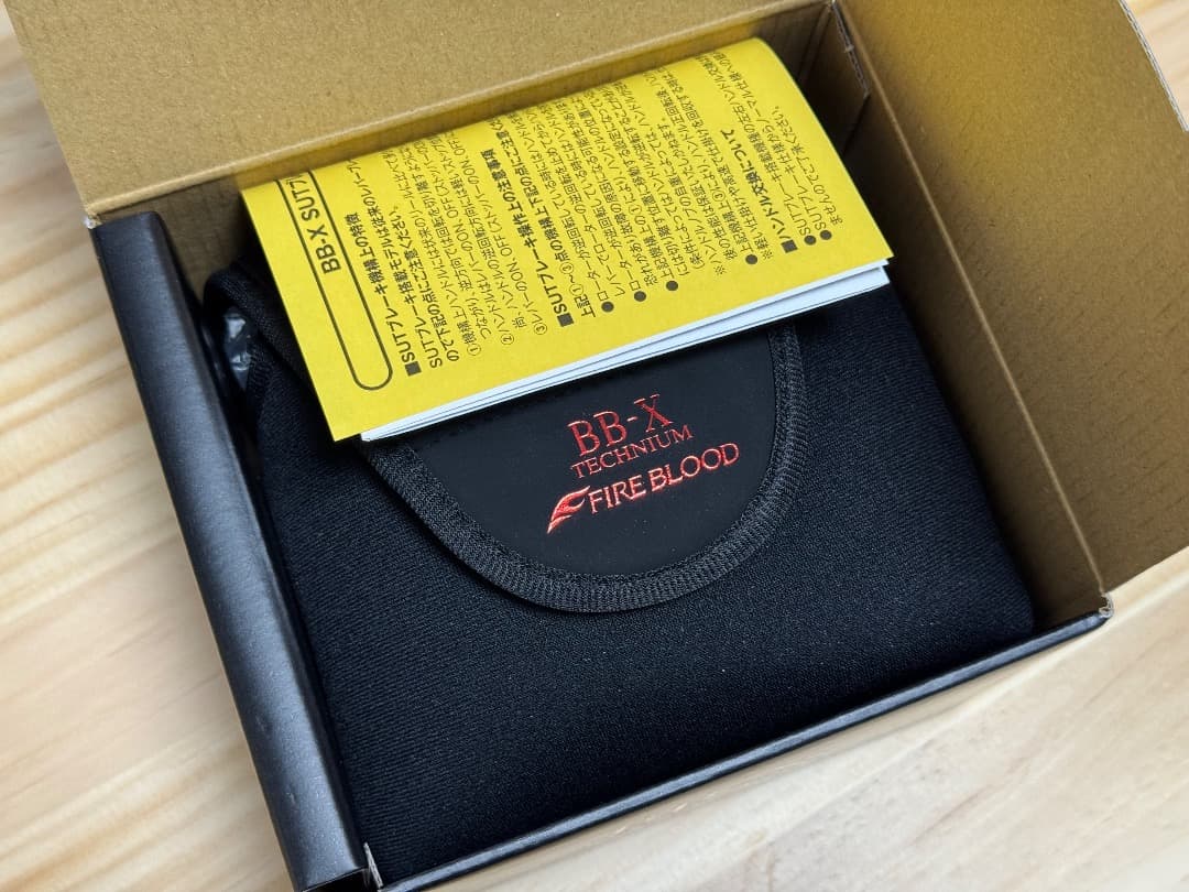 新品 シマノBB-XテクニウムファイアブラッドC3000DXXGS 右ハンドル