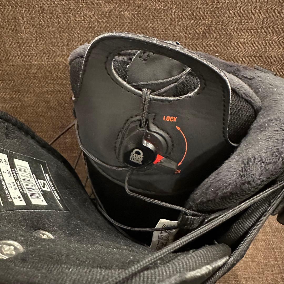 【美品】サロモン　女性用スノーボードブーツ ブラック　24cm