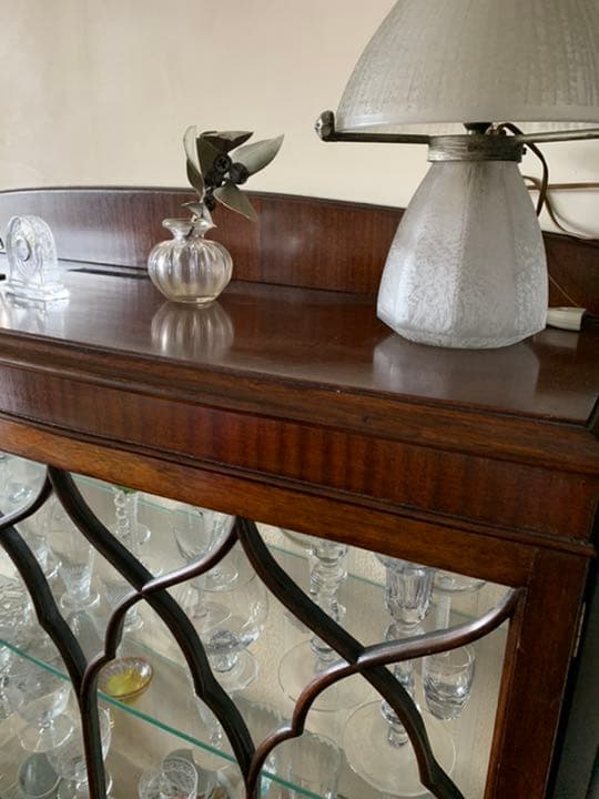 アンティーク　キャビネット引き取りオンリー