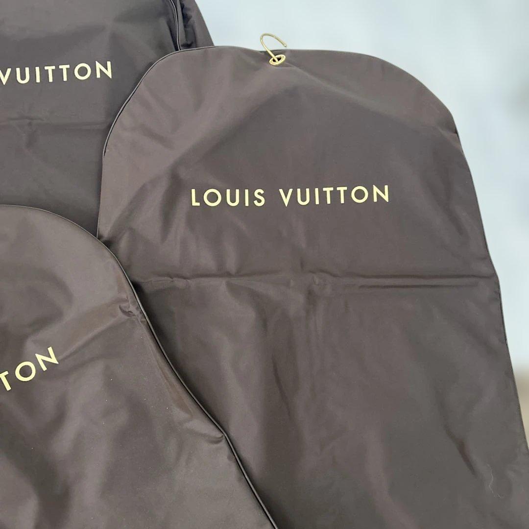LOUIS VUITTON ガーメントバッグ ４枚セット