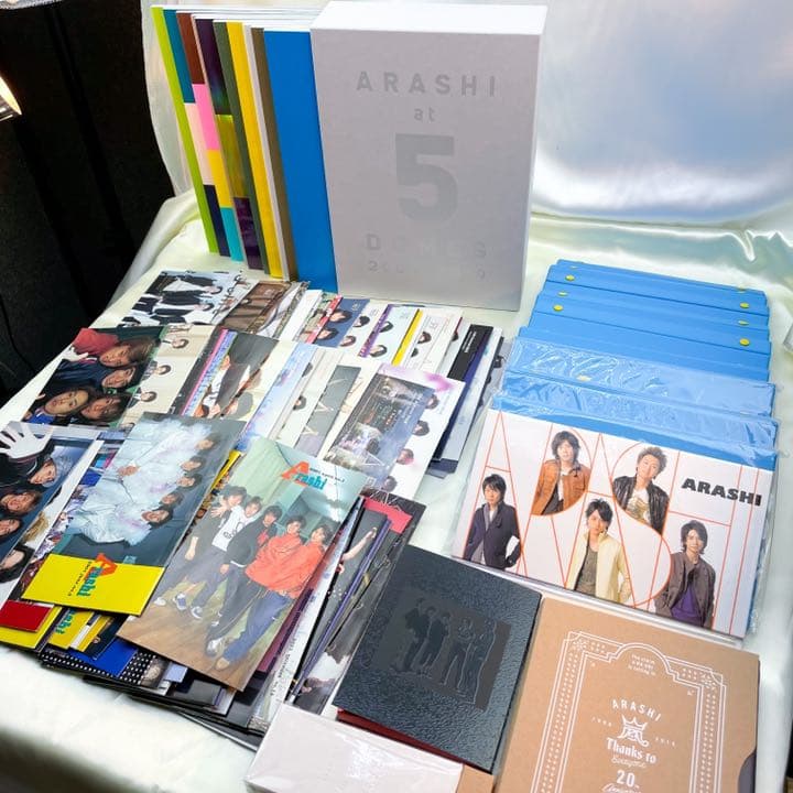 嵐 会報 1から95冊 ＋ 写真集  ＋ フォトフレーム ＋ ホルダーセット