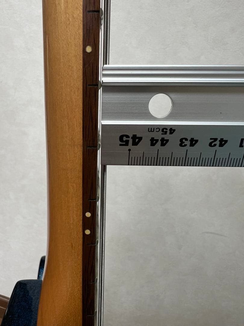 エレクトロマティック　ブルーラメブラック　エレキギター トレモロ搭載