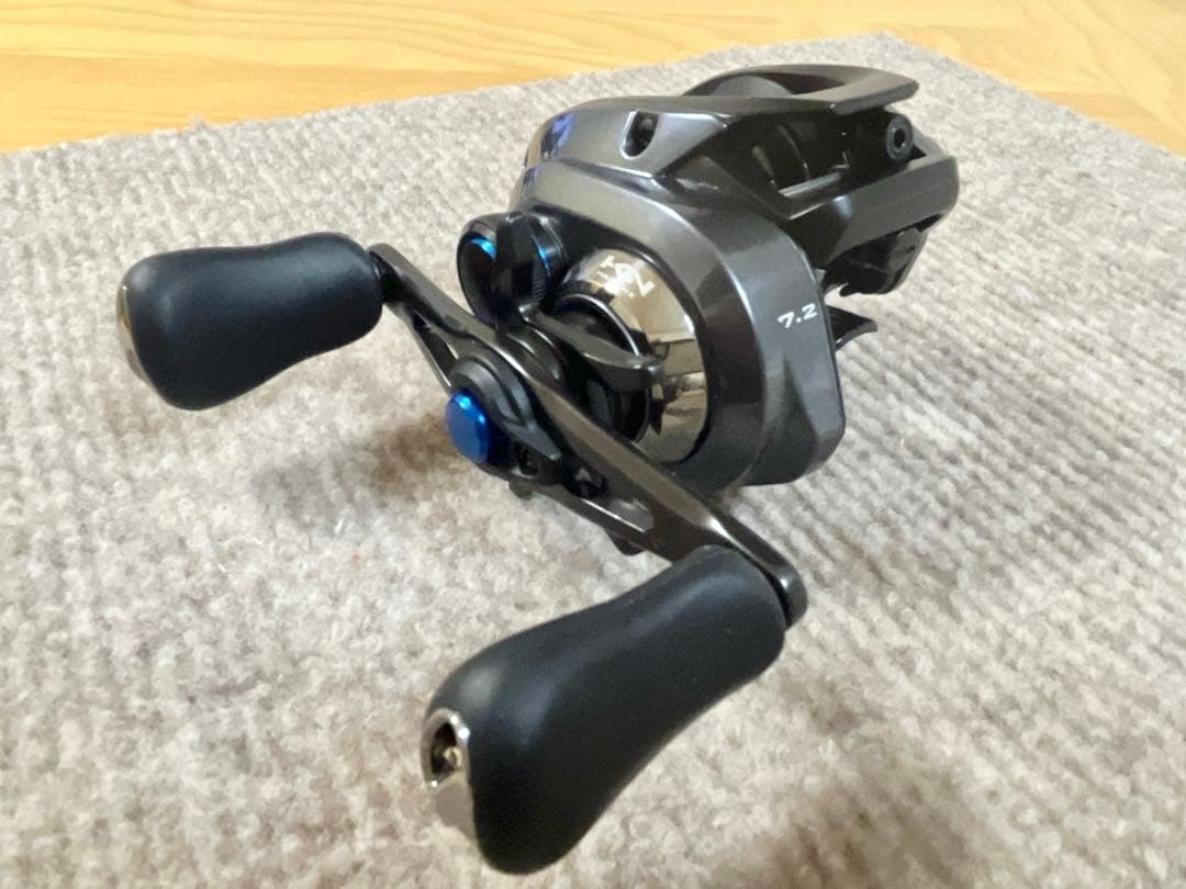 シマノ(SHIMANO) 23 SLX DC 70HG 右ハンドル