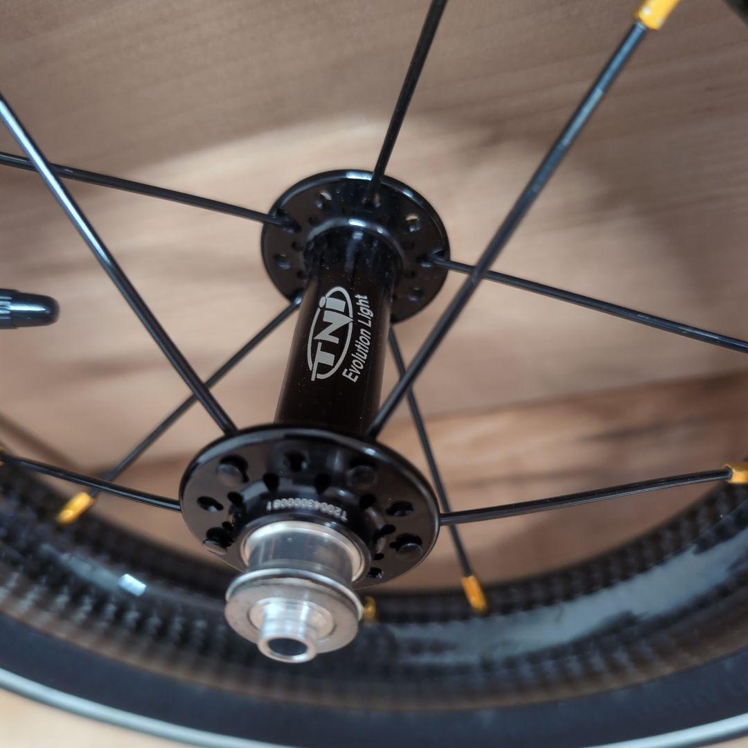 ヴヴヴ リアディスクのみ12インチ カーボンホイール ランバイク最高速