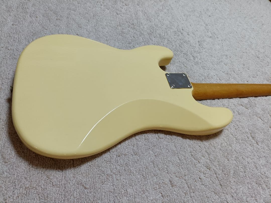 Brian by Bacchus プレシジョンベース