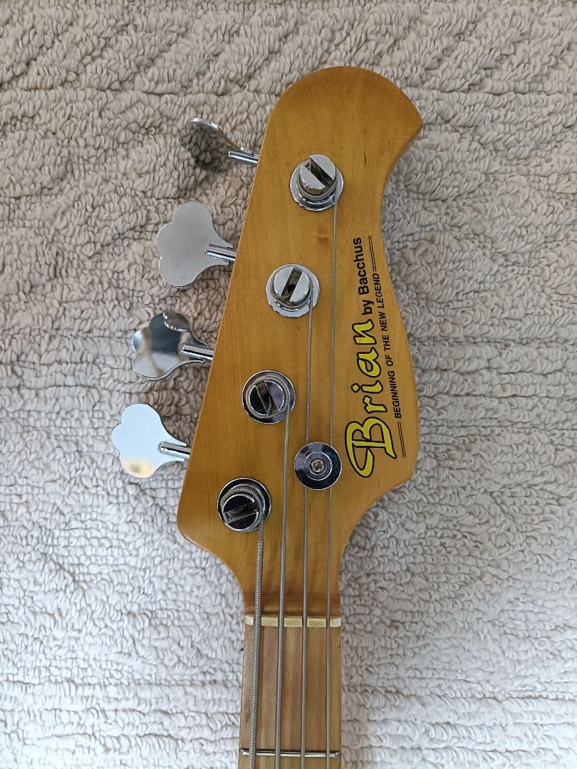 Brian by Bacchus プレシジョンベース