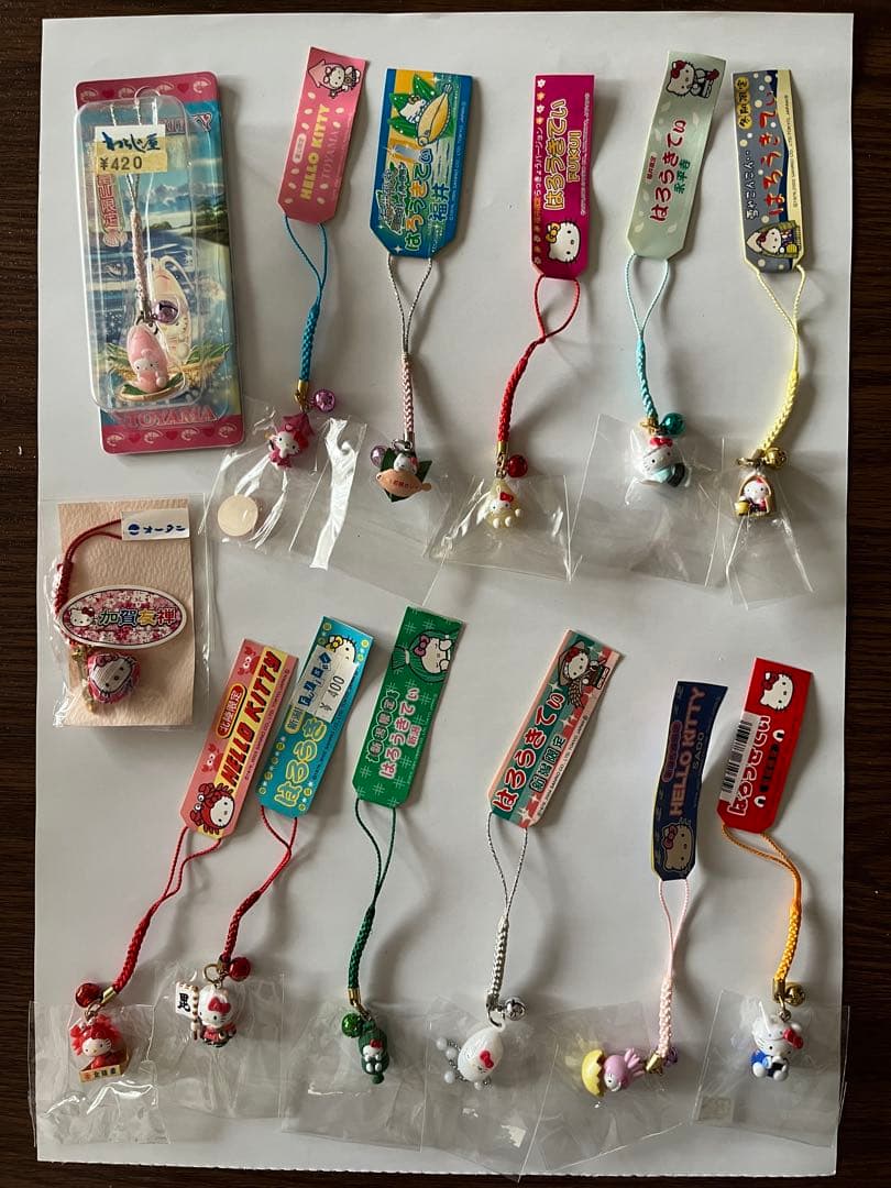 コレクターさん必見‼️ ハローキティ ストラップセット 148個
