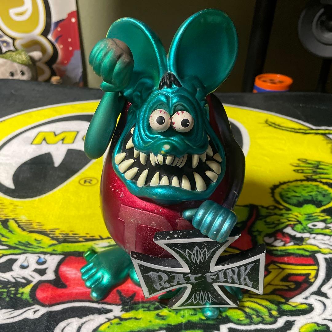 Rat Fink キャラクター フィギュア メタリック