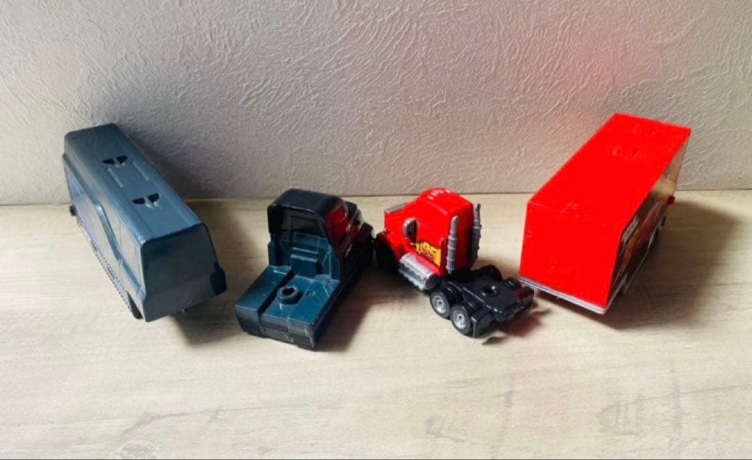 トミカ ディズニーピクサー カーズ 60台セット まとめ売り