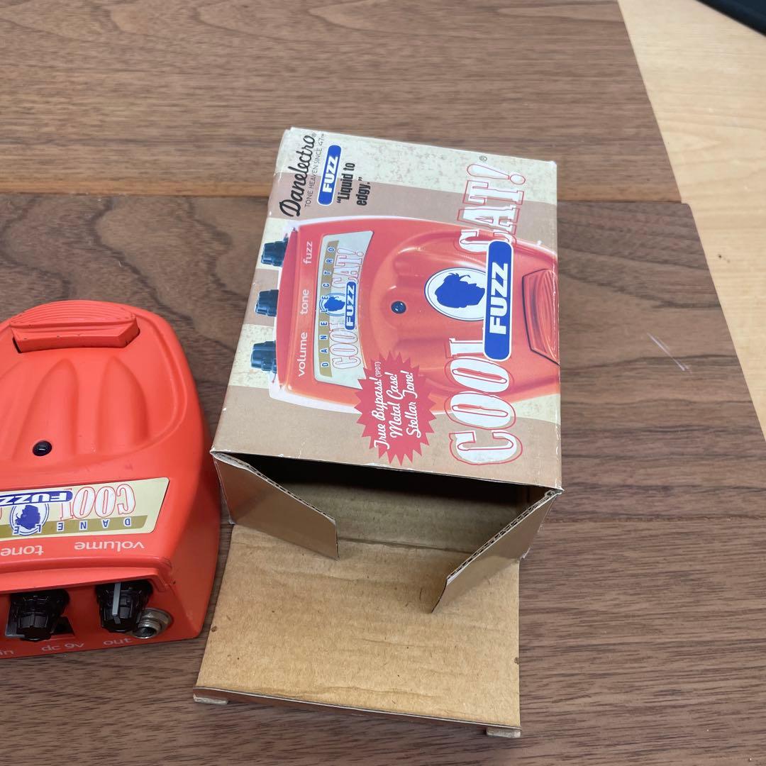 danelectro fuzz cool cat ファズ　ギター　エフェクター