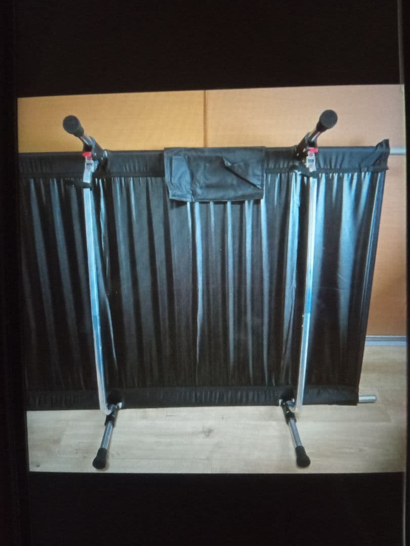 ソロキャンプにオススメ4点セット　テントやコット、テーブル等あります