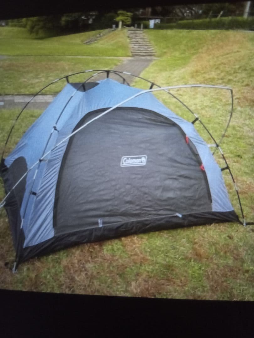 ソロキャンプにオススメ4点セット　テントやコット、テーブル等あります