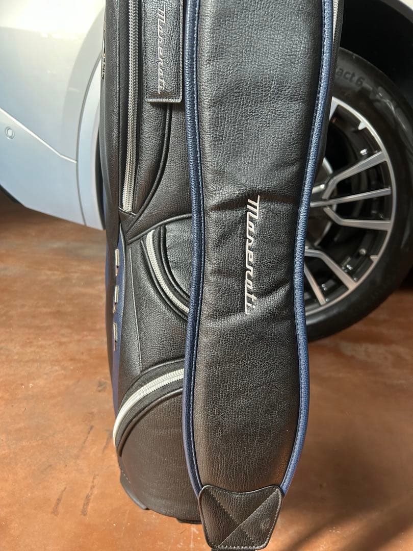 マセラティ　キャディーバック