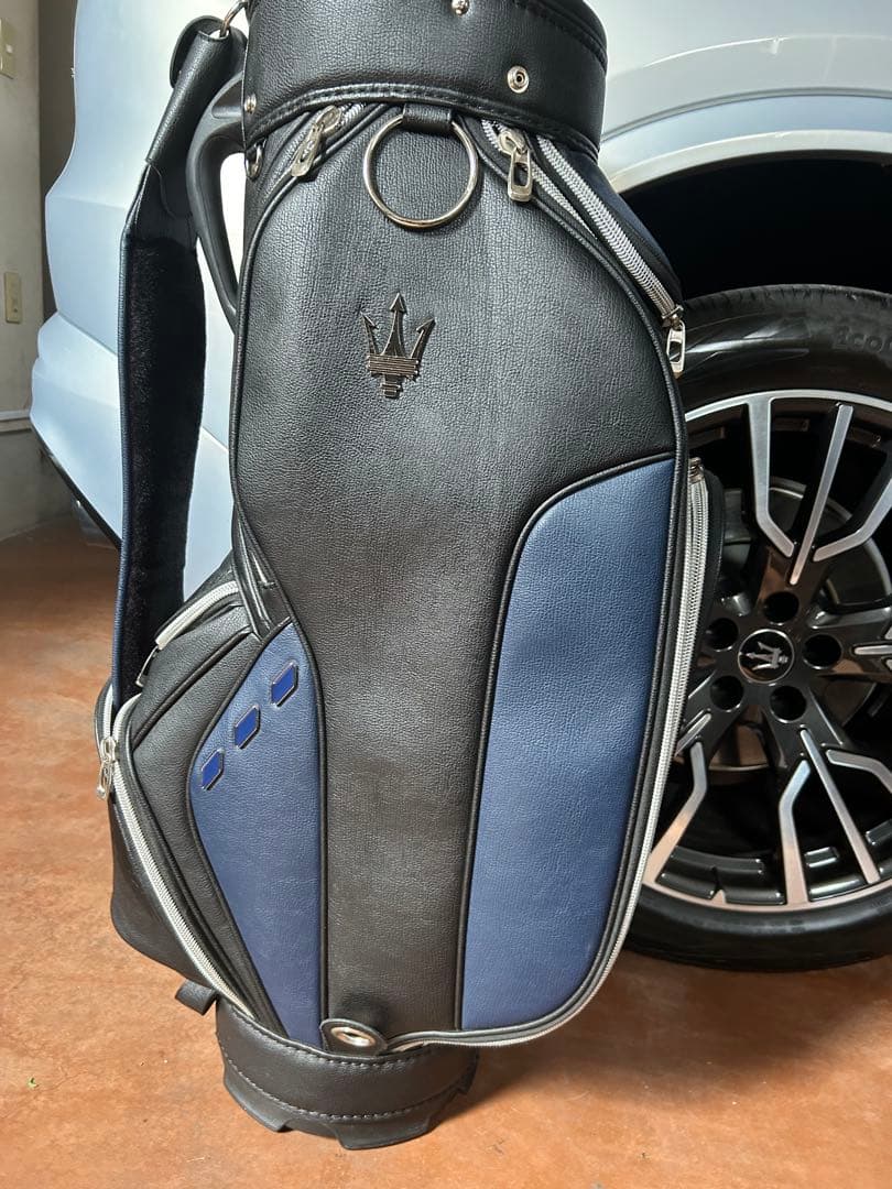 マセラティ　キャディーバック