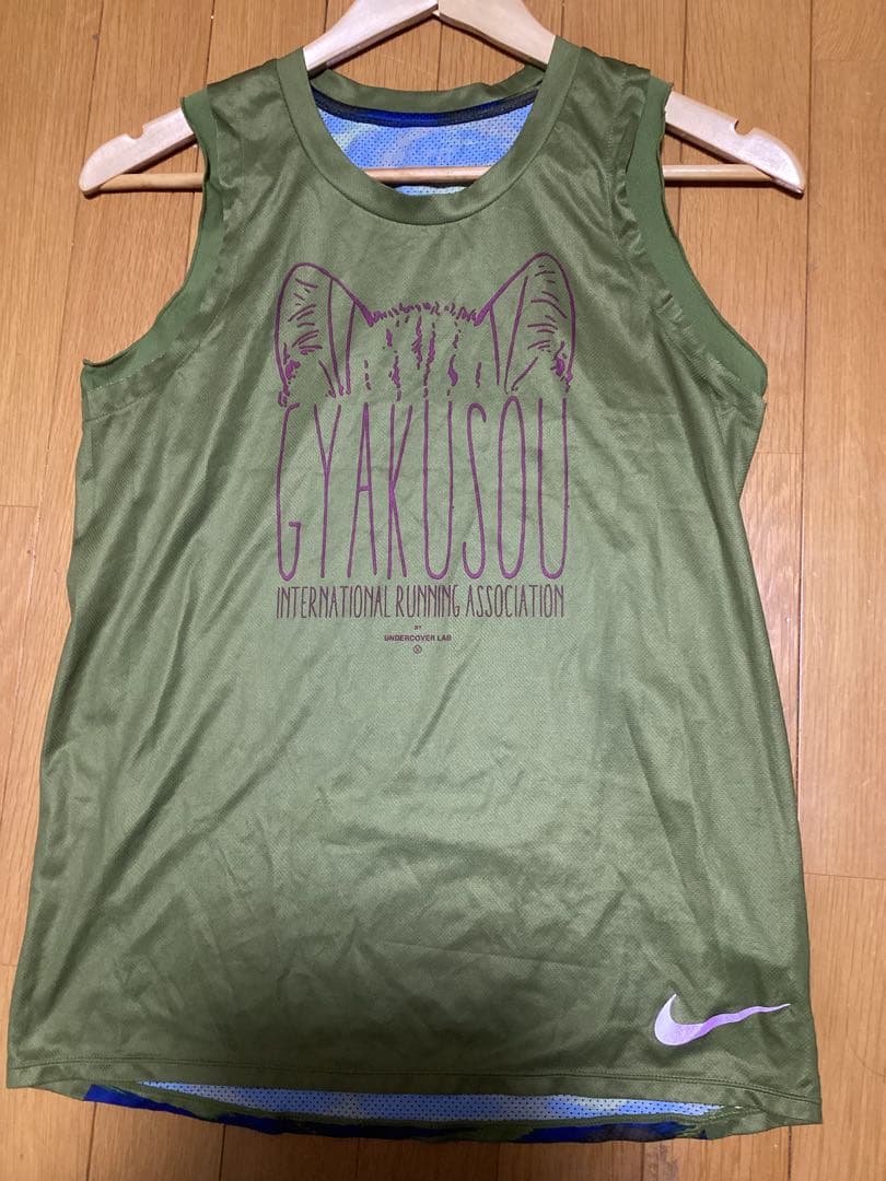 JONIO着 GYAKUSOU ギャクソウ ノースリーブ タンクトップ S