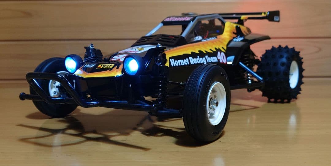 タミヤRCホーネットEVO.(LEDライト付)＆プロポ＆バッテリー充電器完成品