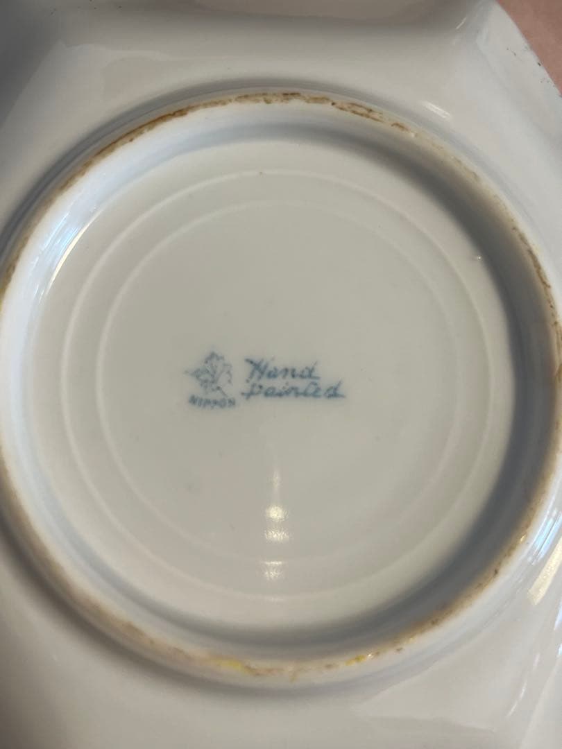 オールドノリタケ　メイプルリーフ印　六角形 金箔装飾 カップソーサー